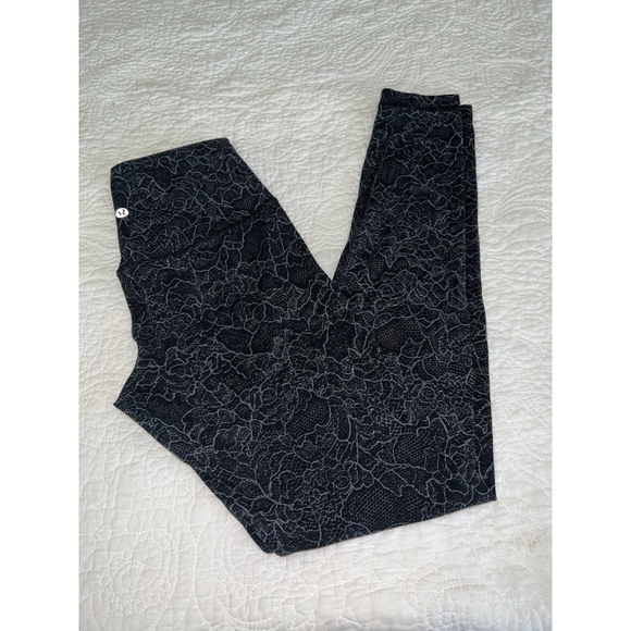 LULULEMON ALIGN HIGH RISE FULL LENGTH 28” LACESCAPE DARK CAST BLACK SIZE 4 - Picture 6 of 11